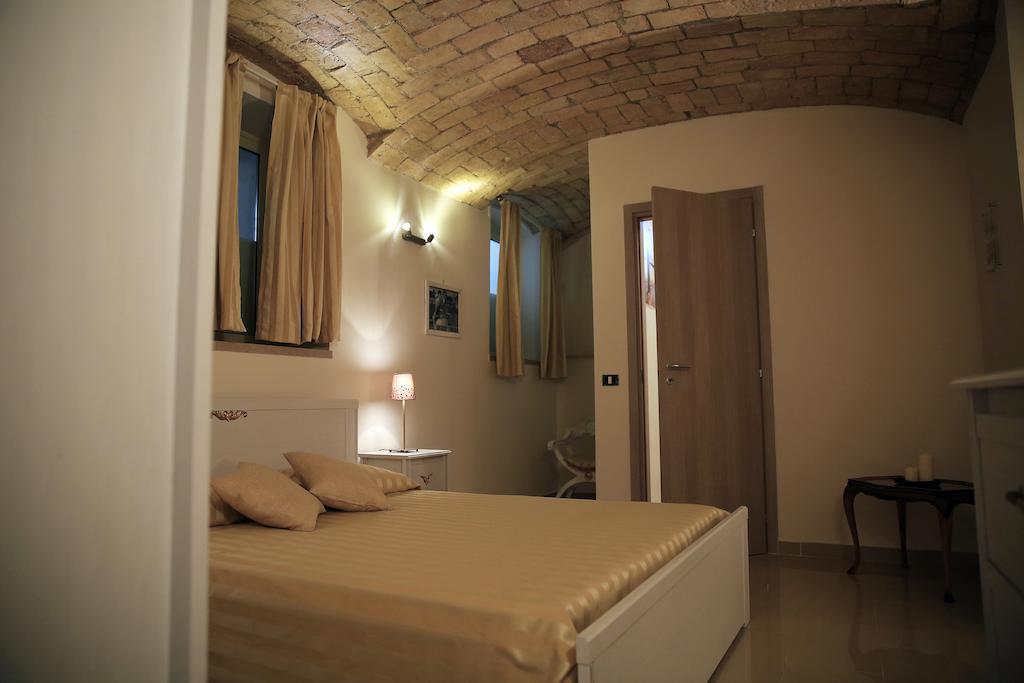 74 Crescenzio House Roma