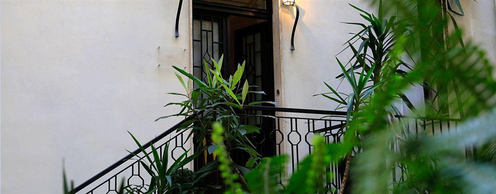 74 Crescenzio House * Roma